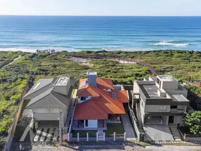 Imagem: Casa Pé na Areia no Morro das Pedras em