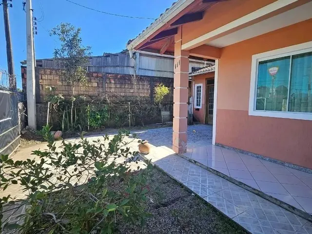 Imagem 1: Casa Residencial com 3 Quartos À Venda no Campeche