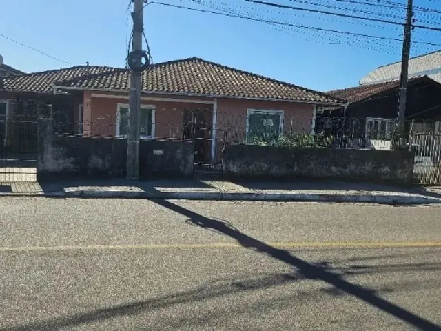 Imagem 4: Casa Residencial com 3 Quartos À Venda no Campeche