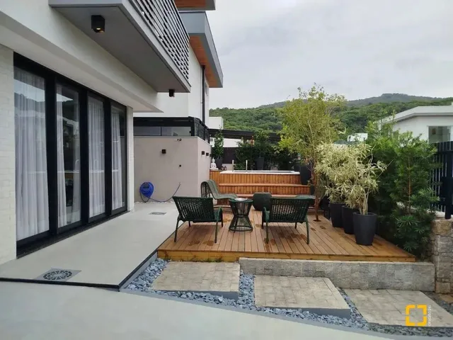 Imagem 9: Linda Casa de 3 Suítes no Loteamento Pamplona