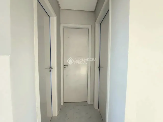 Imagem 10: Apartamento com 2 Dormittórios, 1 Suíte, 1 Vaga no Ribeirão da Ilha em Florianópolis