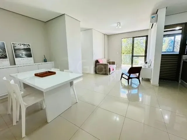 Imagem 1: Apartamento 3 Dormitorios a Venda no Campeche