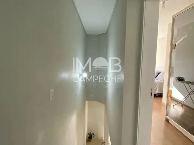 Imagem 7: Casa com 3 Dormitórios À Venda no Ribeirão da Ilha
