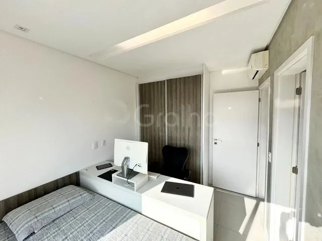 Imagem 2: Cobertura para Venda em Florianópolis, Rio Tavares, 2 Dormitórios, 2 Suítes, 3