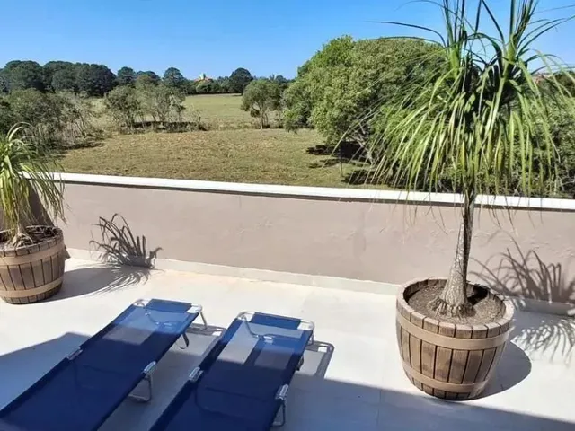 Imagem: Casa À Venda no Portal do Ribeirão - Florianópolis/Sc