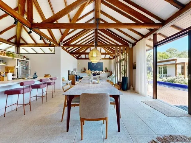 Imagem: Casa em Condomínio a Venda com 5 Suítes