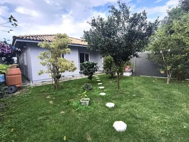 Imagem 1: Casa para Venda em Florianópolis, Campeche, 2 Dormitórios, 1 Suíte, 2 Banheiros, 1 Vaga