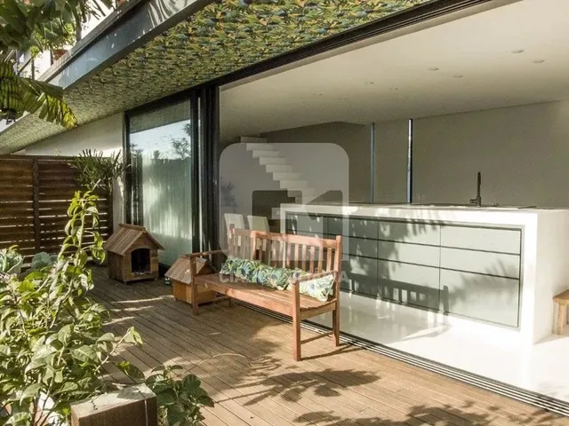 Imagem: Casa de 5 Dormitórios À Venda no Rio Tavares