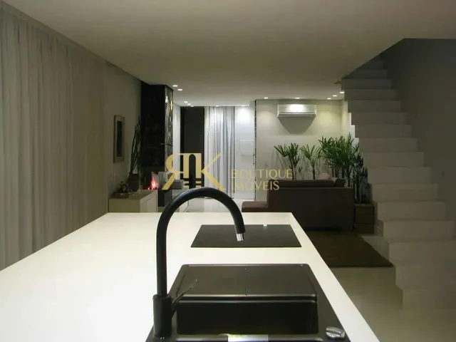 Imagem 5: Casa Duplex com 1 Quarto Sendo 1 Suite e 4 Studios, Rio Tavares
