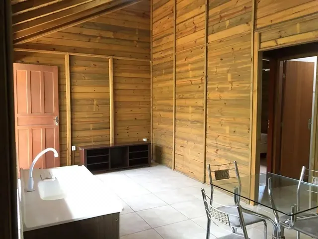 Imagem 3: Imóvel / Casa Á Venda com 75 M² de 2 Quartos no Rio Tavares em Florianópolis - Sc