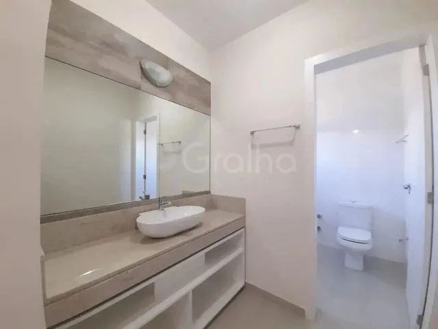 Imagem 16: Casa para Venda em Florianópolis, Campeche, 3 Dormitórios, 3 Suítes, 4 Banheiros, 2