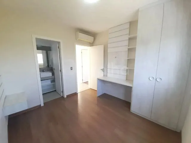 Imagem 5: Casa para Venda em Florianópolis, Campeche, 3 Dormitórios, 3 Suítes, 4 Banheiros, 2