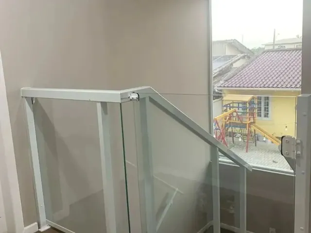 Imagem 11: Casa Semi Mobiliada, com 5 Dormitórios
