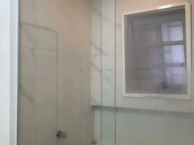 Imagem 4: Casa Semi Mobiliada, com 5 Dormitórios