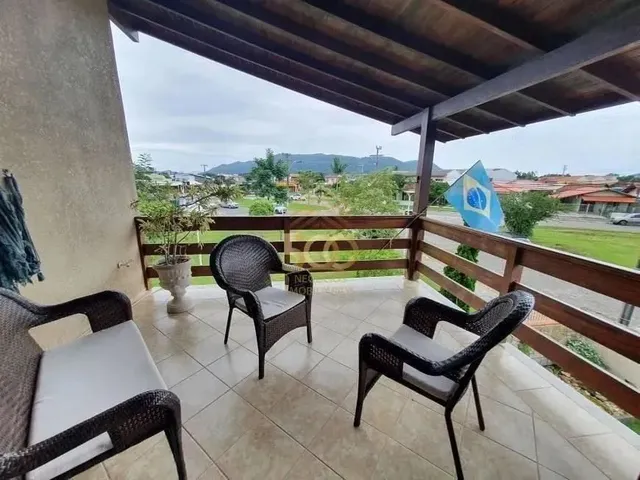 Imagem 8: Residencial Casa - Venda - 400,00 (M²) de Área Total - 0,00 (M²) de Área Privativa