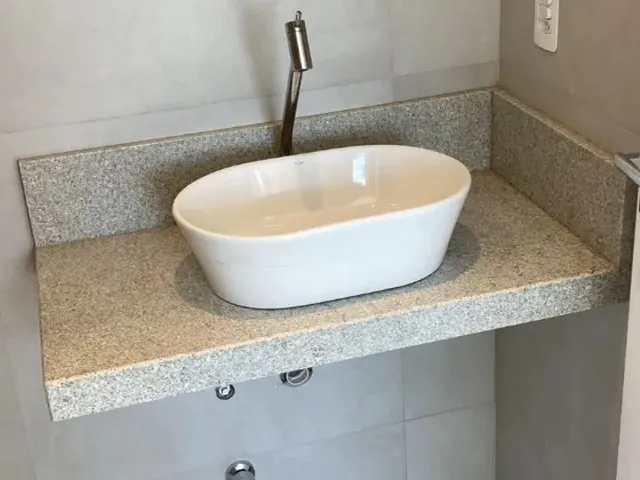 Imagem 3: Apartamento no Ribeirão da Ilha - 2 Suítes e Vaga Coberta