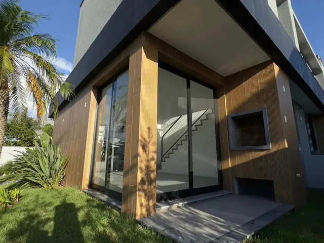 Imagem 14: Casa de 3 Dormitórios À Venda no Campeche