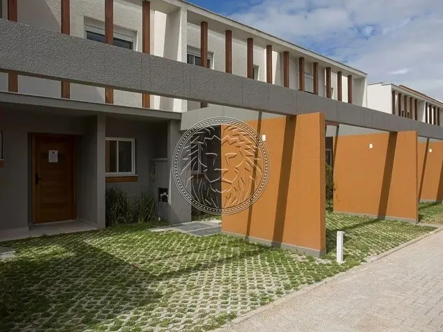 Imagem 9: Casa com 03 Dormitórios em Condomínio Clube no Morro das Pedras