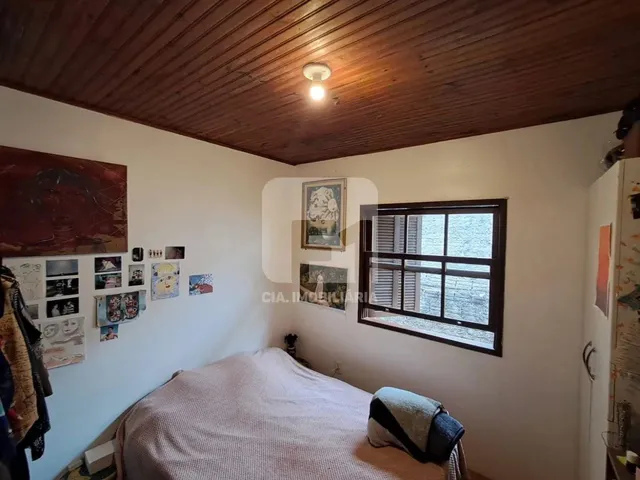 Imagem 3: Casa com 6 Dormitórios À Venda no Rio Tavares