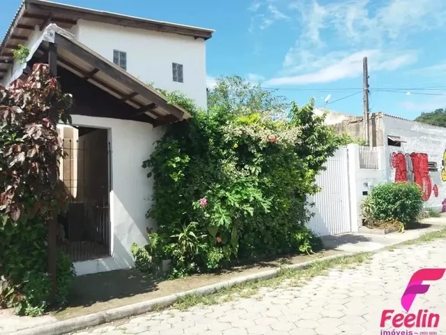 Imagem: Casa com 6 Dormitórios Ribeirão da Ilha