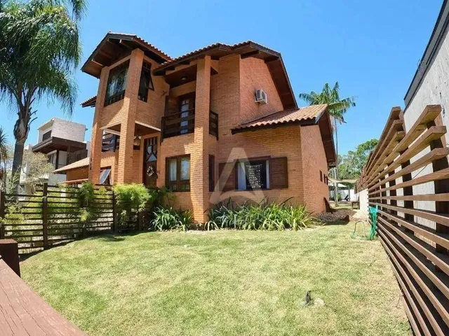 Imagem: Casa com 4 Dormitórios À Venda, 230 M²