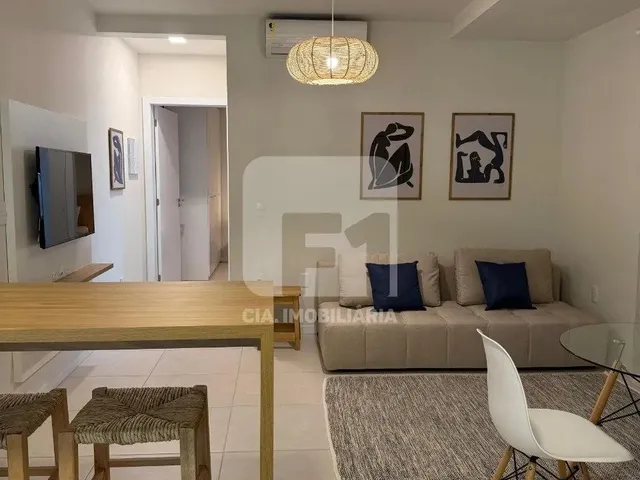 Imagem 1: Apartamento de 1 Dormitório À Venda no Campeche