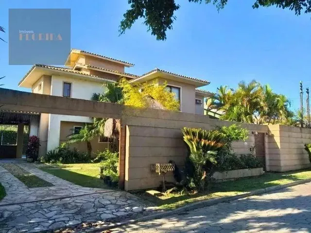 Imagem: Belíssima Casa com Amplo Espaço de Lazer