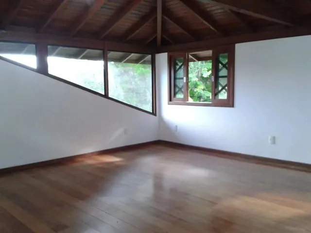 Imagem 16: Casa Estilo Balinês no Rio Tavares