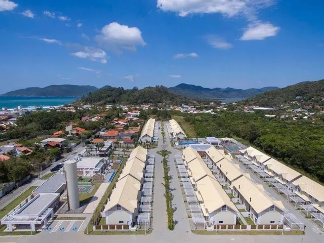 Imagem 5: Casa para Venda em Florianópolis, Morro das Pedras, 2 Dormitórios, 1 Suíte, 3
