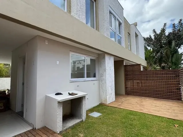 Imagem 11: À Venda Casa em condomínio com 3 dormitórios