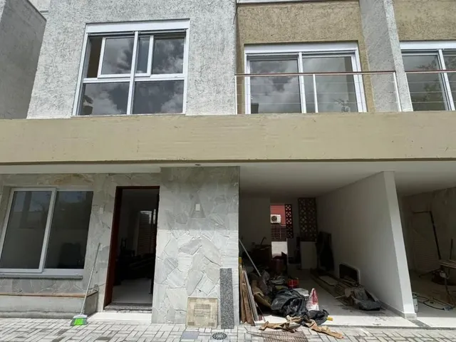 Imagem 10: À Venda Casa em condomínio com 3 dormitórios