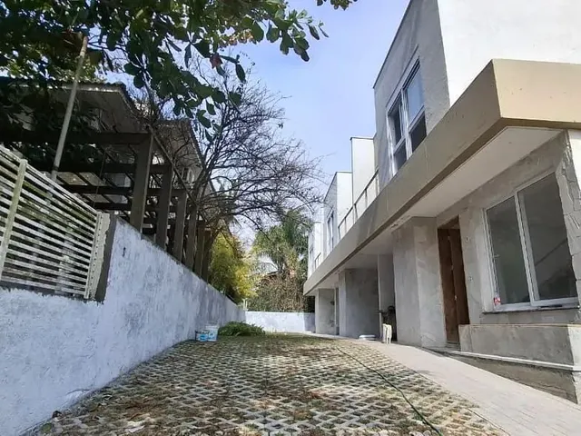 Imagem 3: À Venda Casa em condomínio com 3 dormitórios