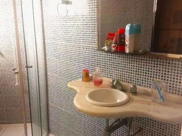 Imagem 15: Casa para Venda em Florianópolis, Carianos, 3 Dormitórios, 3 Suítes, 4 Banheiros, 4