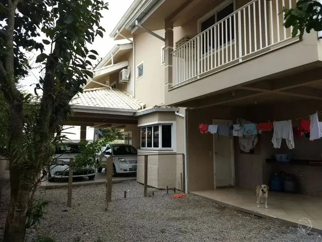 Imagem 10: Casa para Venda em Florianópolis, Carianos, 3 Dormitórios, 3 Suítes, 4 Banheiros, 4
