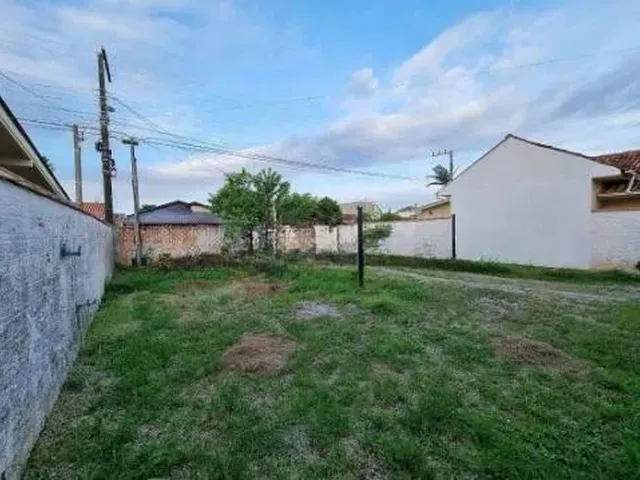 Imagem 2: Casa para Venda em Florianópolis, Campeche, 3 Dormitórios, 1 Suíte, 3 Banheiros, 5