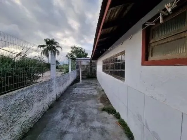 Imagem 13: Casa para Venda em Florianópolis, Campeche, 3 Dormitórios, 1 Suíte, 3 Banheiros, 5