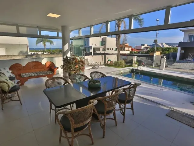 Imagem 7: Casa para Venda em Florianópolis, Morro das Pedras, 5 Dormitórios, 3 Suítes, 4
