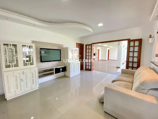 Imagem: Casa em Condomínio Fechado À Venda, 247M²