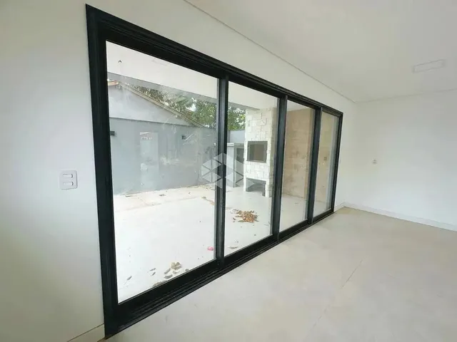 Imagem 9: Casa Duplex com 3 Suítes no Morro das Pedras - Florianópolis/Sc