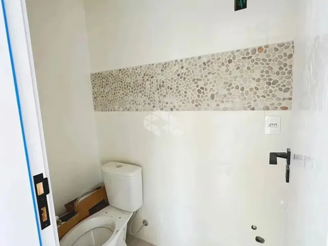 Imagem 13: Casa Duplex com 3 Suítes no Morro das Pedras - Florianópolis/Sc