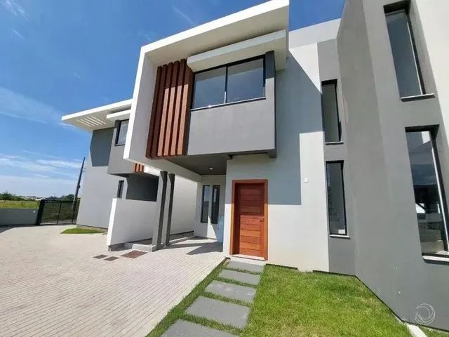 Imagem 1: Casa para Venda em Florianópolis, Ribeirão da Ilha, 3 Dormitórios, 1 Suíte, 3