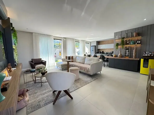 Imagem: Casa com 4 Quartos no Rio Tavares - Loteamento