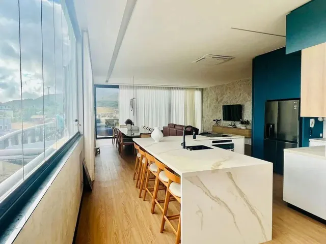Imagem 7: Cobertura para Venda em Florianópolis, Campeche, 3 Dormitórios, 3 Suítes, 4 Banheiros