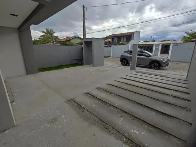 Imagem 2: Imóvel / Casa a Venda com 110 M² de 3 Quartos / Suítes no Campeche - Florianópolis