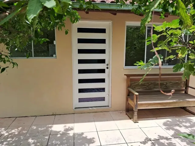 Imagem 10: Casa com 4 Dormitório no Bairro Campeche