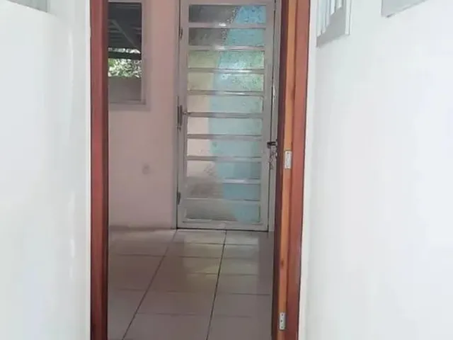 Imagem 16: Casa com 4 Dormitório no Bairro Campeche