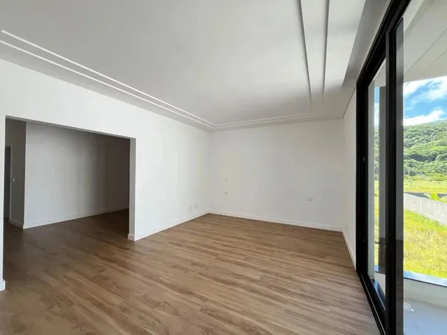 Imagem 9: Casa para Venda em Florianópolis, Rio Tavares, 3 Dormitórios, 3 Suítes, 5 Banheiros, 4
