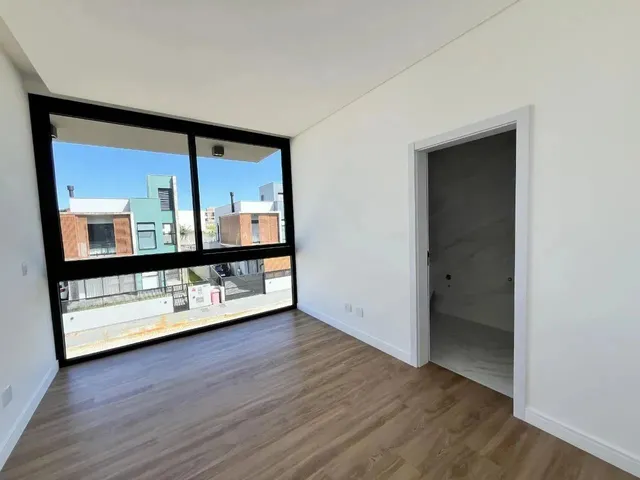 Imagem 16: Casa para Venda em Florianópolis, Rio Tavares, 3 Dormitórios, 3 Suítes, 5 Banheiros, 4