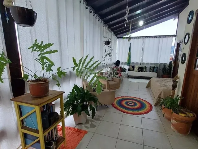 Imagem 7: Casa para Venda em Florianópolis, Carianos, 5 Dormitórios, 1 Suíte, 3 Banheiros, 4