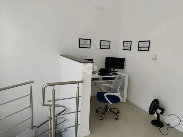 Imagem 8: Apartamento Duplex com 2 Dormitórios, 1 Suíte a 300 Metros da Praia do Campeche